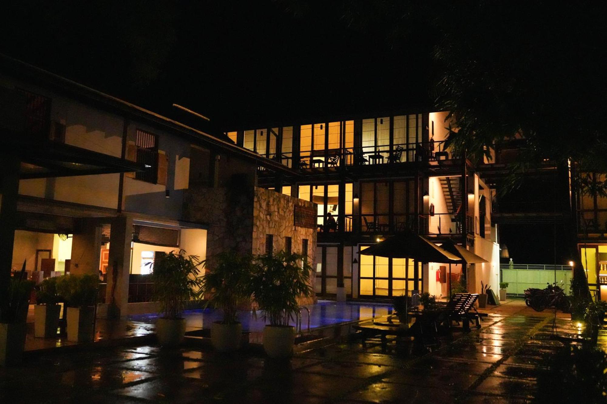 Elephant Trail Udawalawe Exterior photo